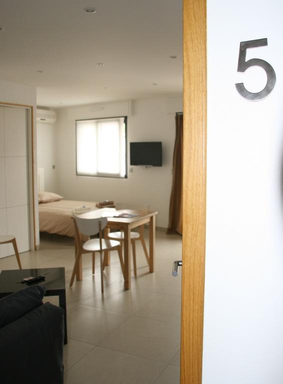 Appart Azur Apartment แซ็งต์-โลร็อง-ดู-วาร์ ภายนอก รูปภาพ