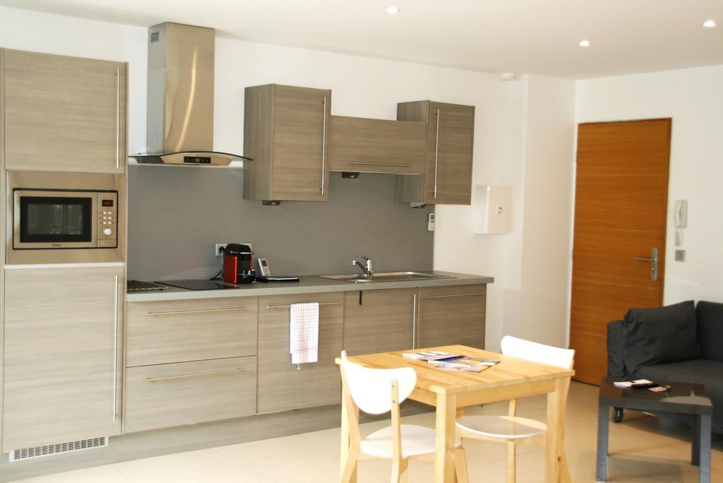 Appart Azur Apartment แซ็งต์-โลร็อง-ดู-วาร์ ห้อง รูปภาพ