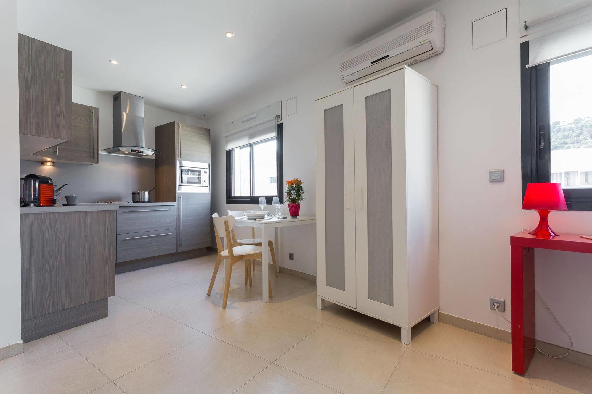 Appart Azur Apartment แซ็งต์-โลร็อง-ดู-วาร์ ภายนอก รูปภาพ
